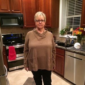 Meet your Posher, Debra